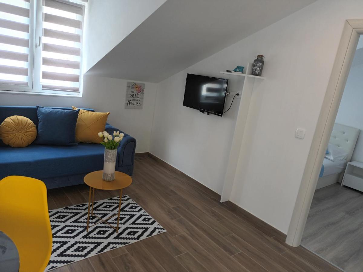 Apartmani Tolj Μακάρσκα Εξωτερικό φωτογραφία