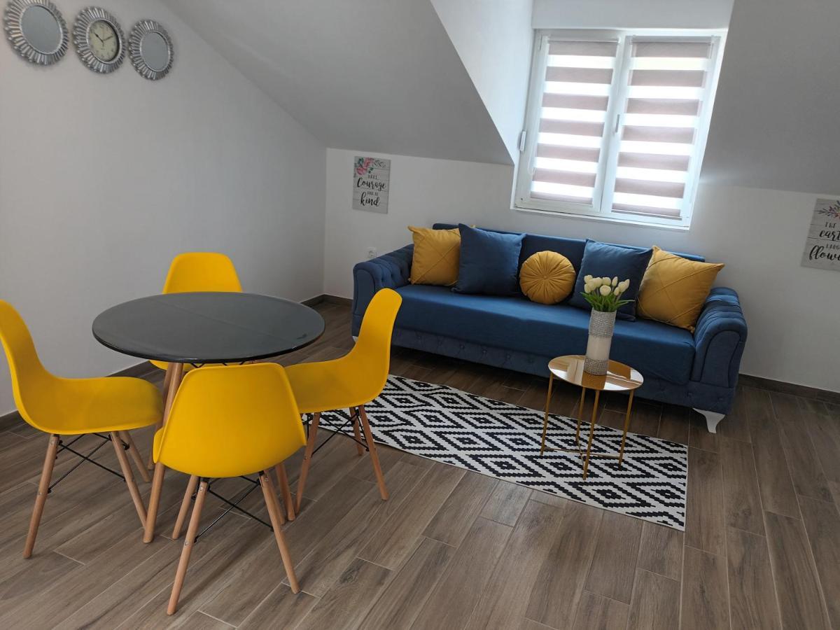 Apartmani Tolj Μακάρσκα Εξωτερικό φωτογραφία