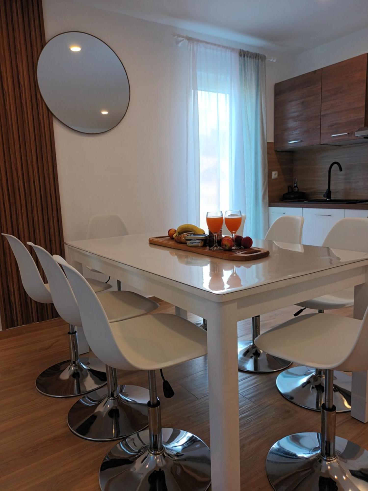 Apartmani Tolj Μακάρσκα Εξωτερικό φωτογραφία