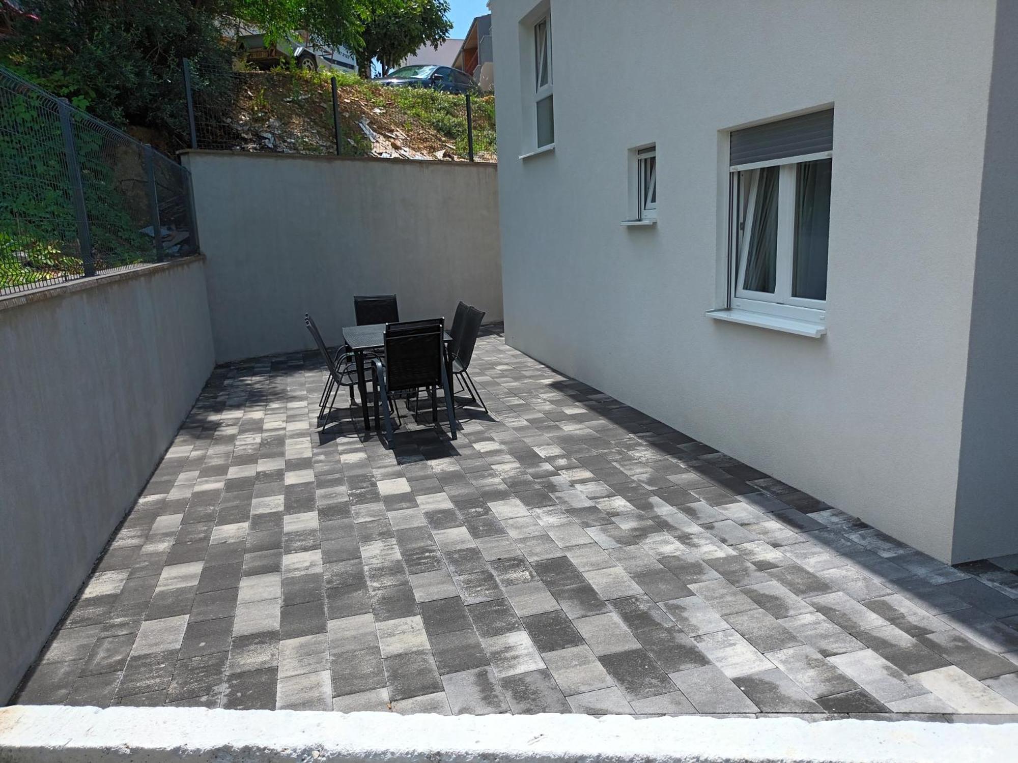 Apartmani Tolj Μακάρσκα Εξωτερικό φωτογραφία